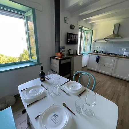 - Dreamy Retreat, Footpath Only Dom wakacyjny