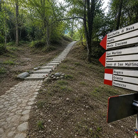 - Nature Retreat, Foot Access Only * Cadenabbia
