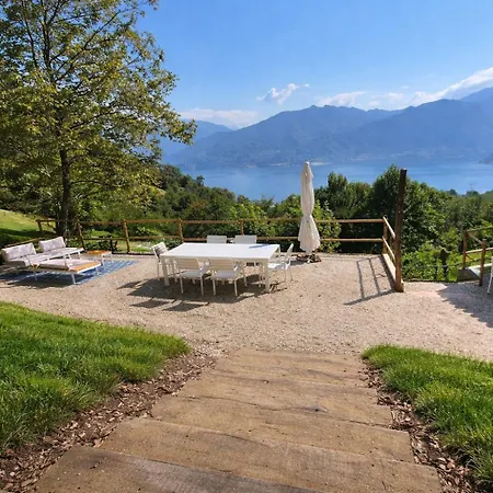 - Nature Retreat With Bellagio View Ferienhaus *